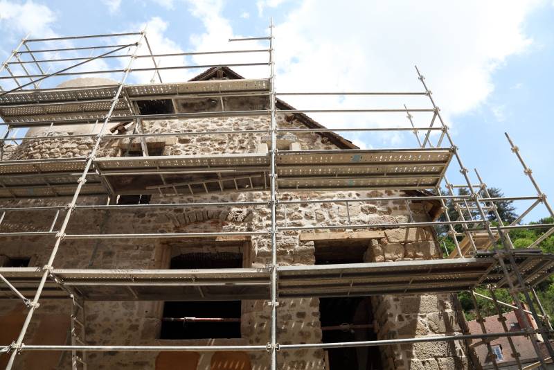 Refaire une façade imitation pierre naturelle près de Rouen 76