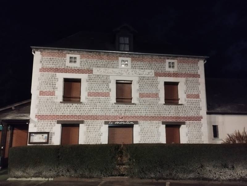 Refaire sa façade en brique sur mesure