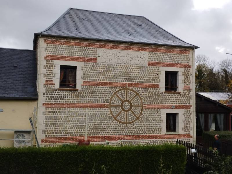 Refaire sa façade en brique sur mesure